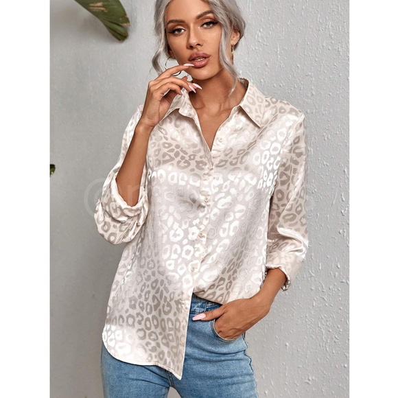 Leopard Print Satin Cream Button Down Long Sleeve Shirt - Picture 6 of 7